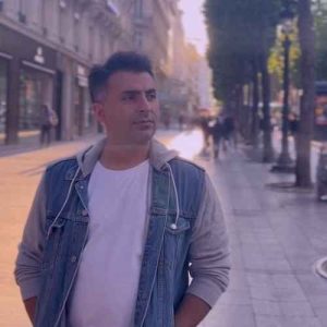 دانلود آهنگ بارون اومدو یادم داد تو زورت بیشتره